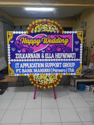 Papan Bunga di Jalan Daan Mogot